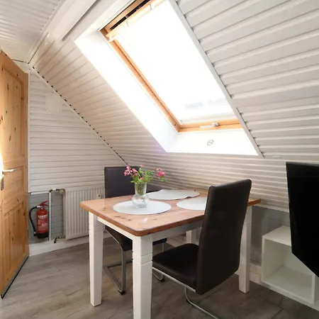 Platz An Der Sonne *